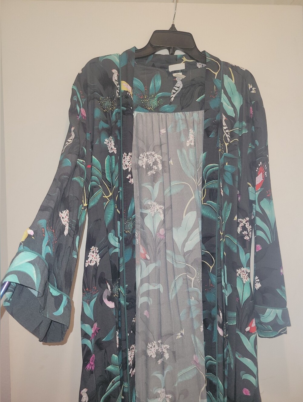 ANNA GLOVER x H&M Dark Gray Floral Print Kimono Dress
